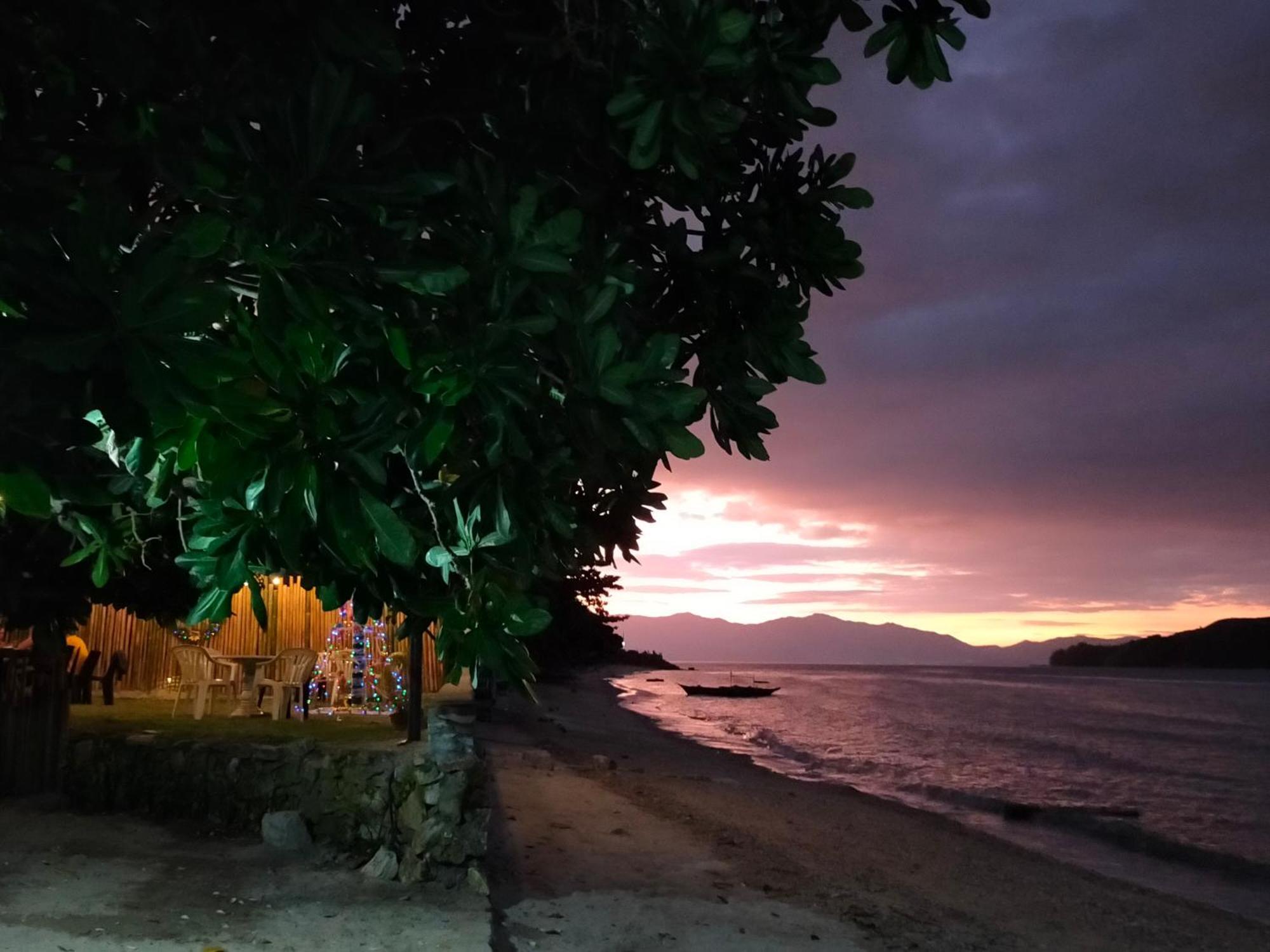 Sea U Inn Romblon Buitenkant foto